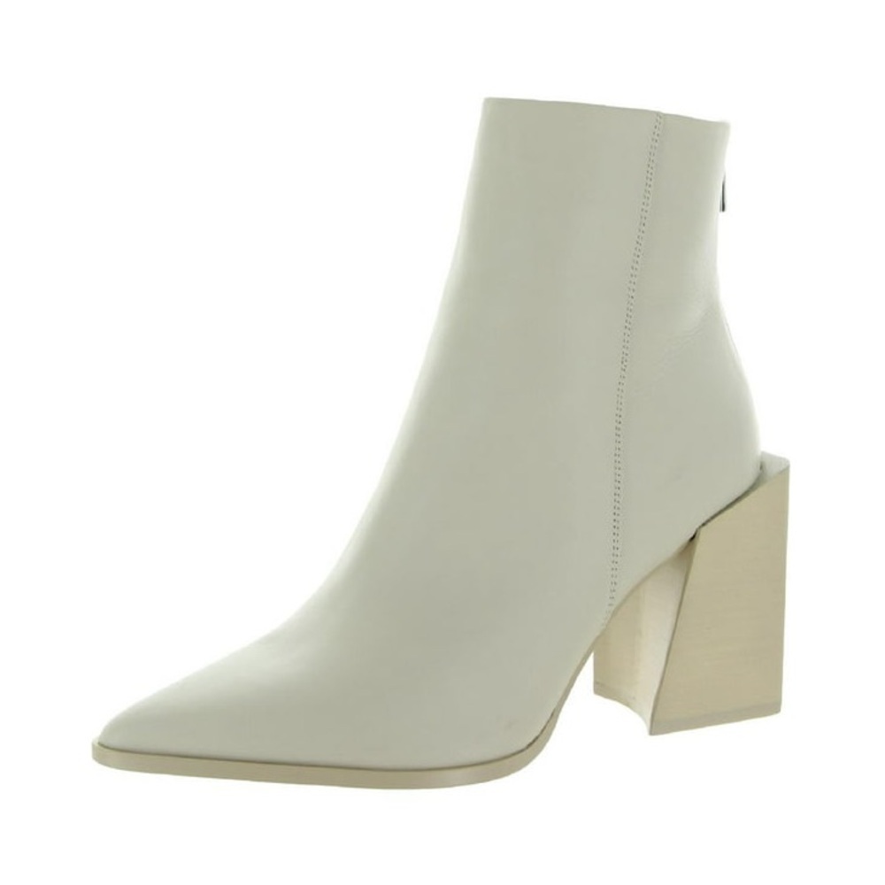 Steven Madden Tish Ankle Boot in Bone Leather